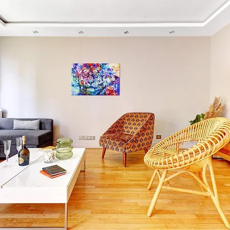 Appartement Chic 82m2 6 Pers 16e Paris